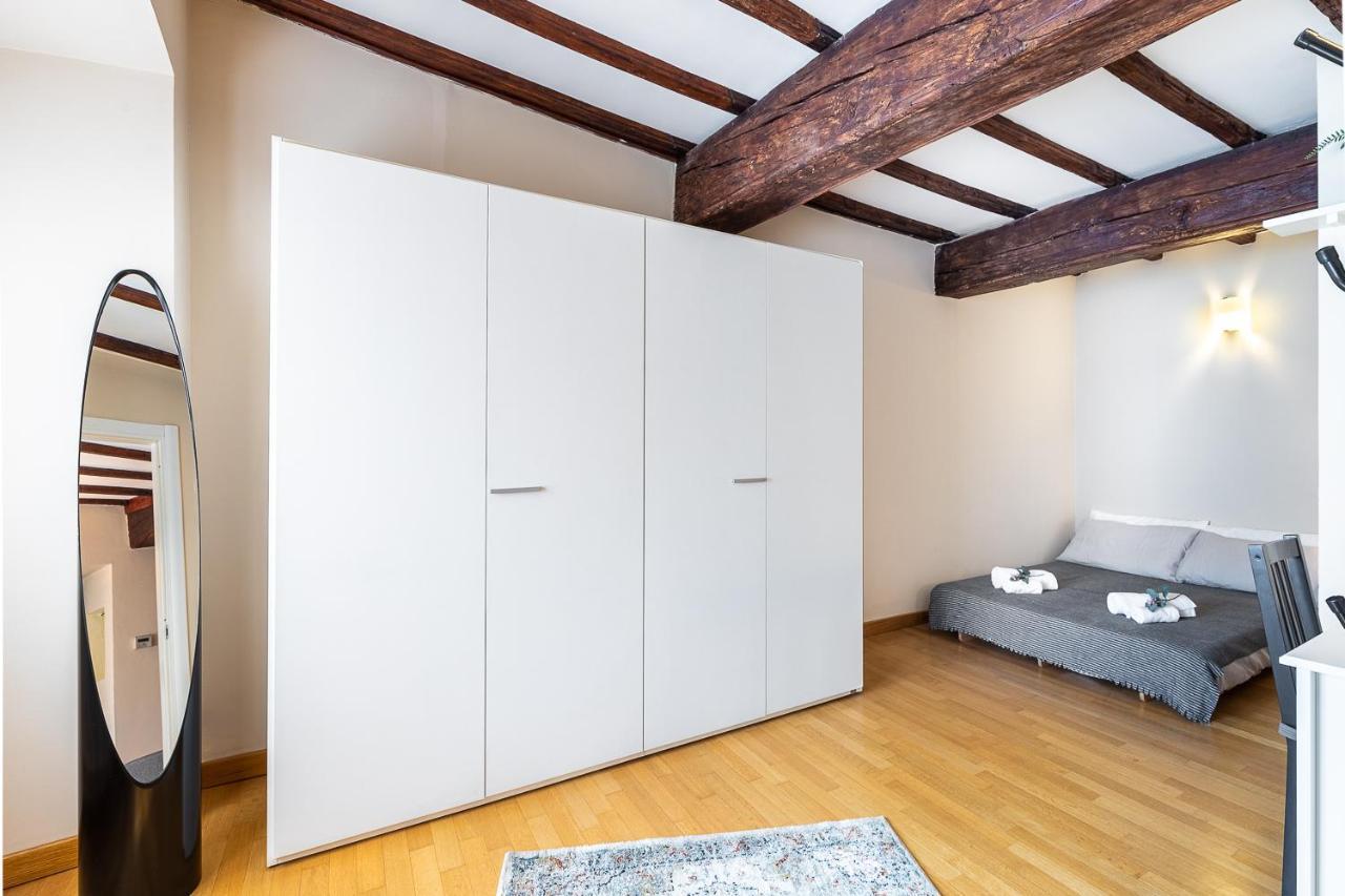 Mazzarri Suites - Centro Storico Turin Exterior foto